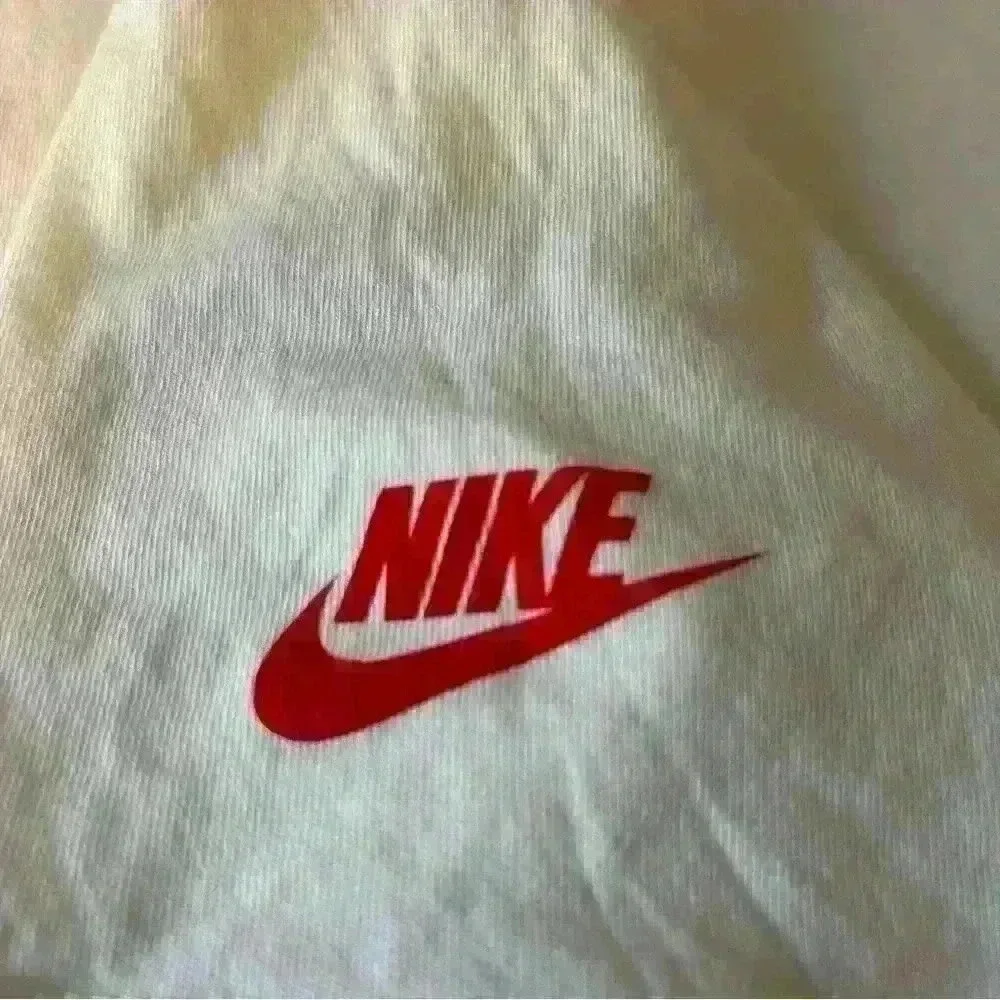 The Nike Shirt Spell Out Split Logo T shirt Size: L